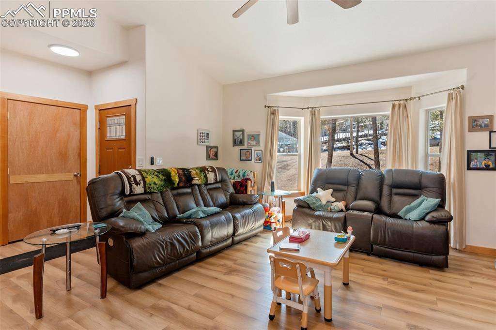 935 Bennett DR, Cripple Creek, CO 80813