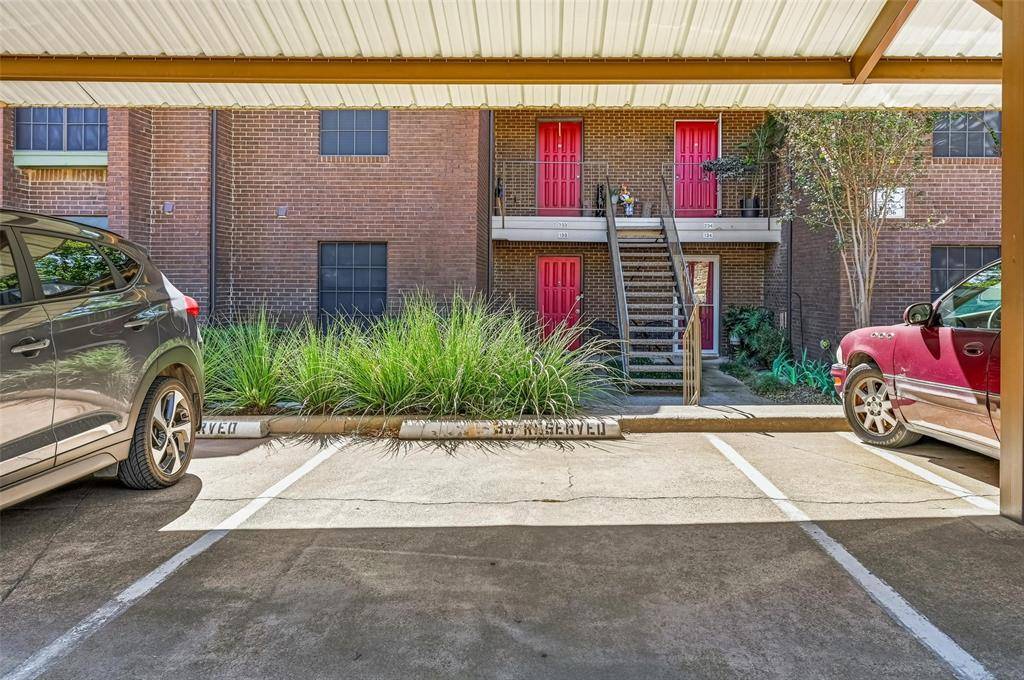 2505 Wedglea Drive #232, Dallas, TX 75211