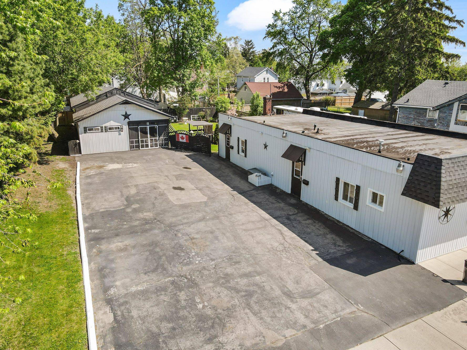 61 Queen ST, Fort Erie, ON L2A 1T7