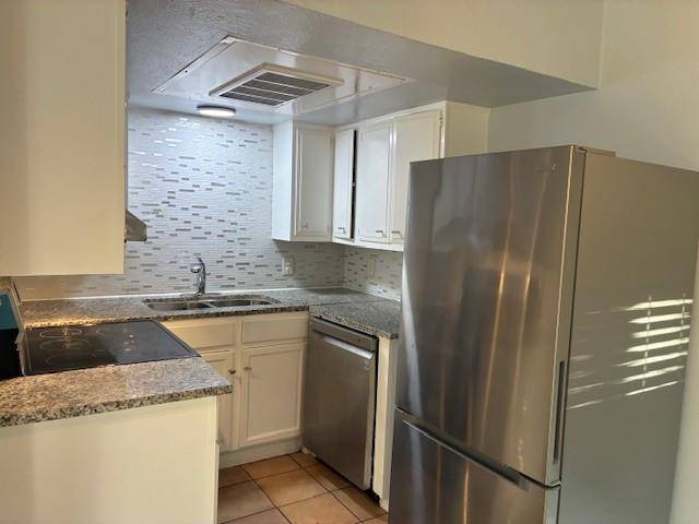 425 S Oak Street #101, Arlington, TX 76010