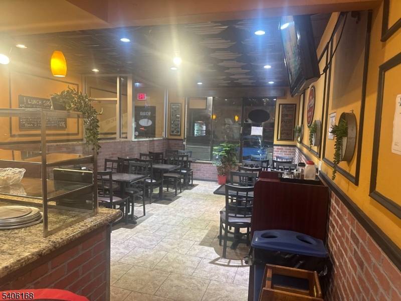 938 Inman Ave, Edison Twp., NJ 08820