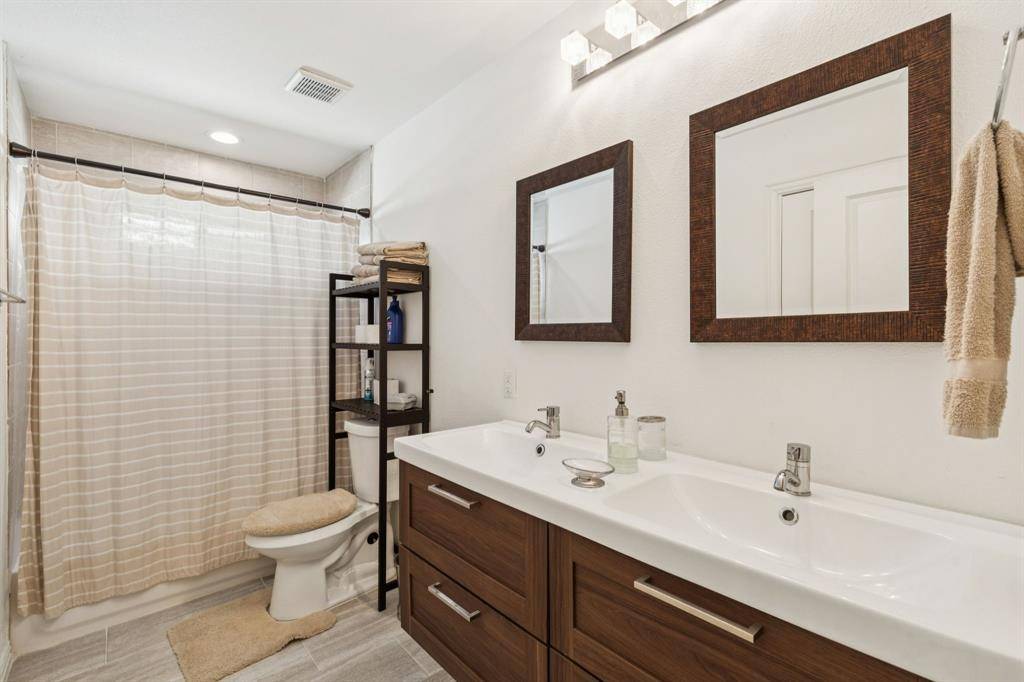 419 Avenue L, Dallas, TX 75203