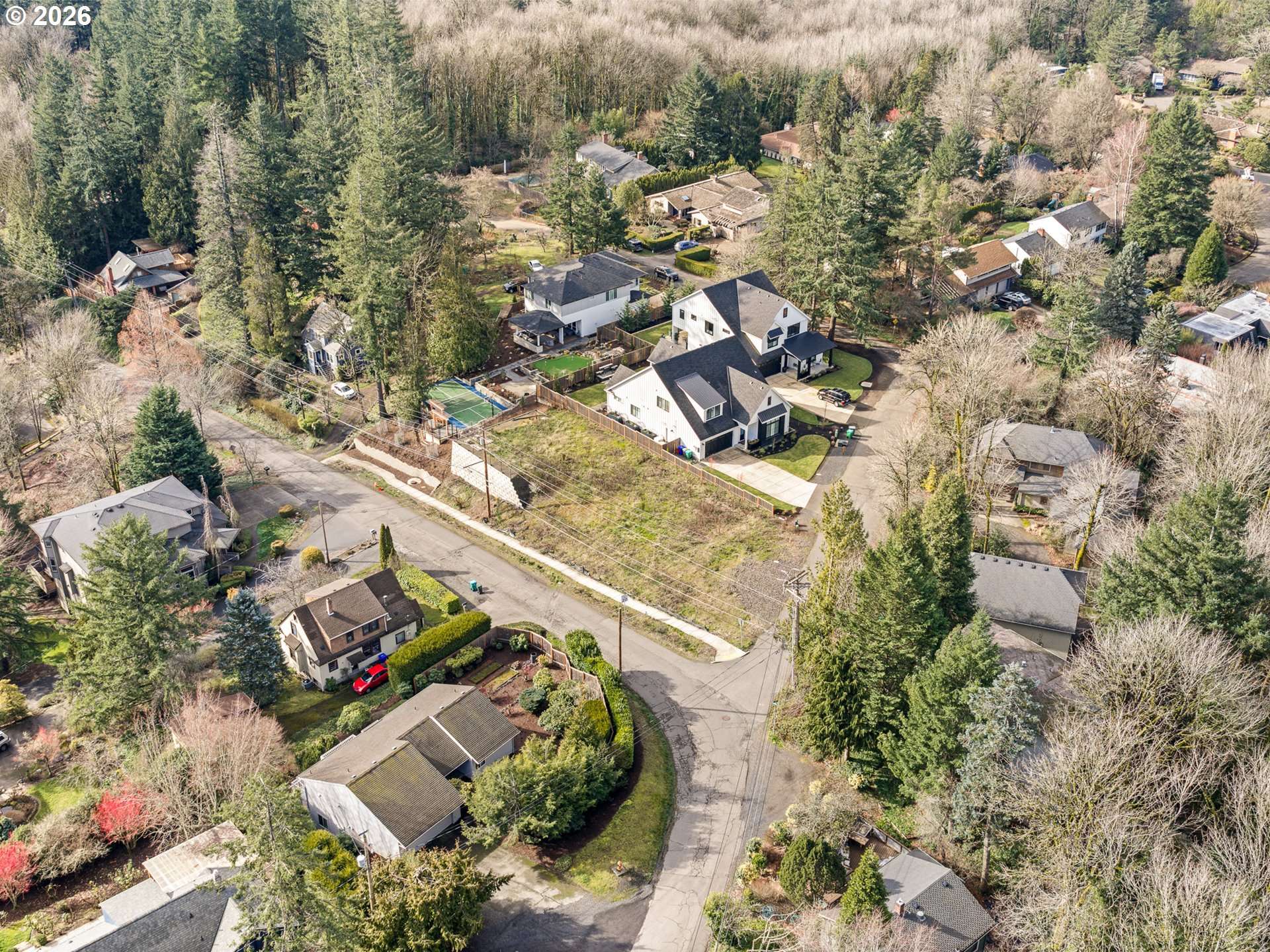 5830 SW SALMON ST, Portland, OR 97221