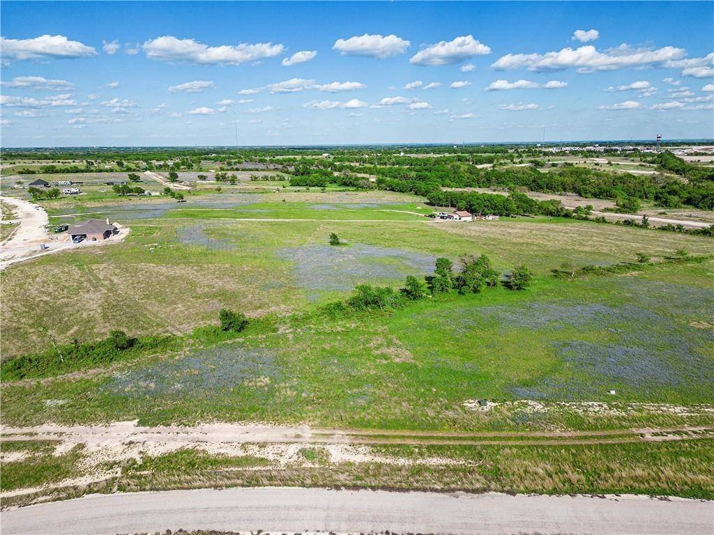 83 Crest View Trail, Hillsboro, TX 76645