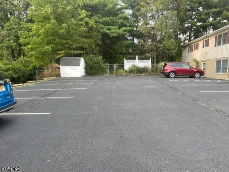 190 Main St, Ogdensburg Boro, NJ 07439