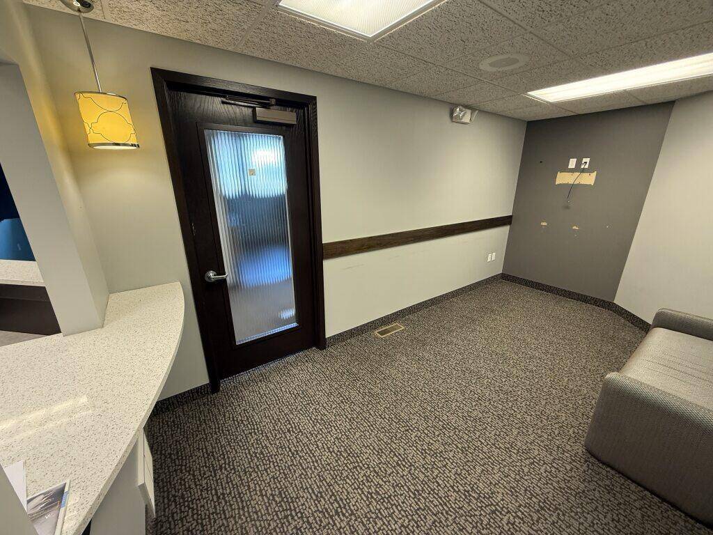 601 Michigan AVE #102, Holland City, MI 49423