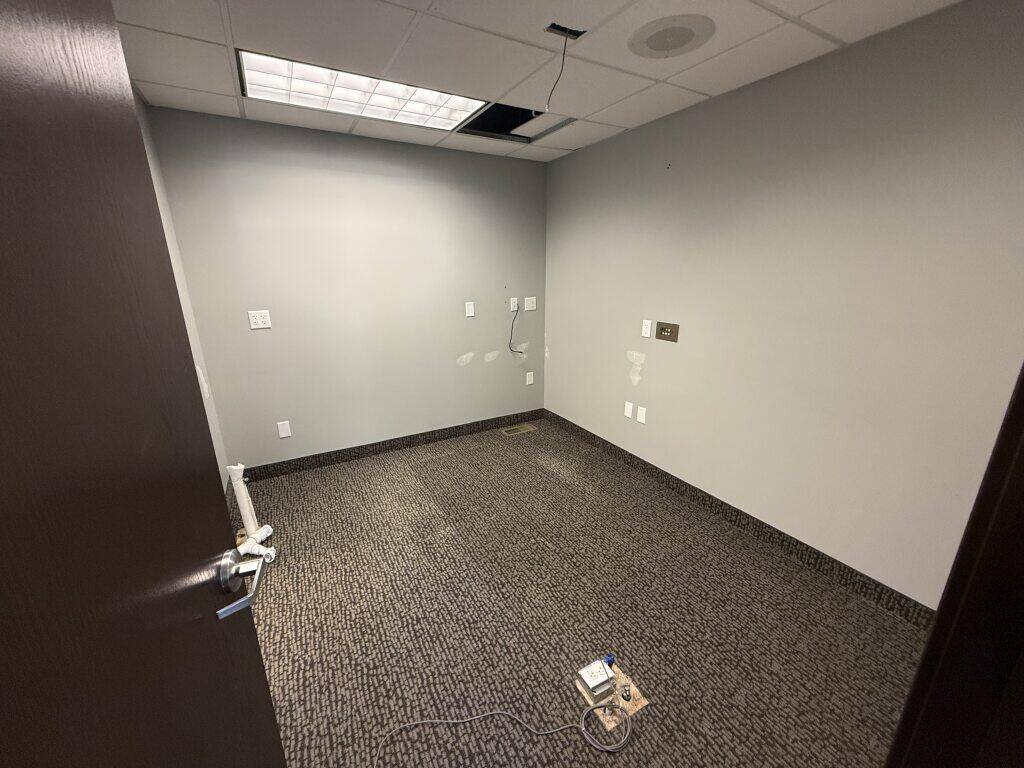 601 Michigan AVE #105, Holland City, MI 49423