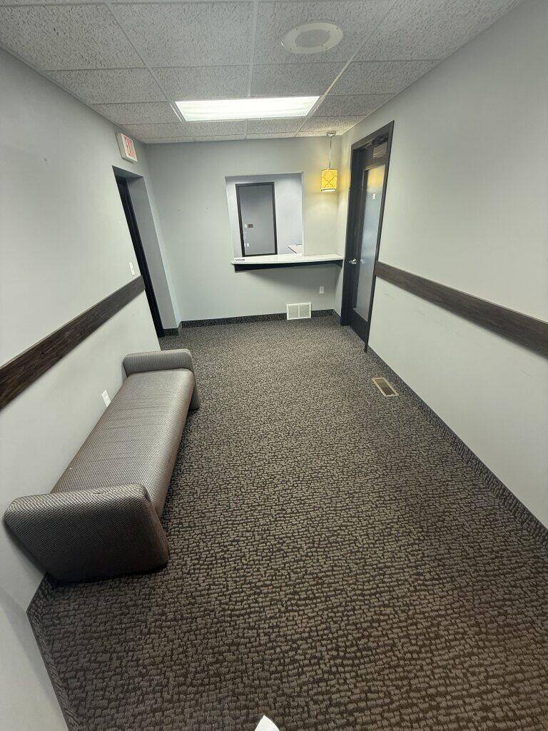 601 Michigan AVE #106, Holland City, MI 49423