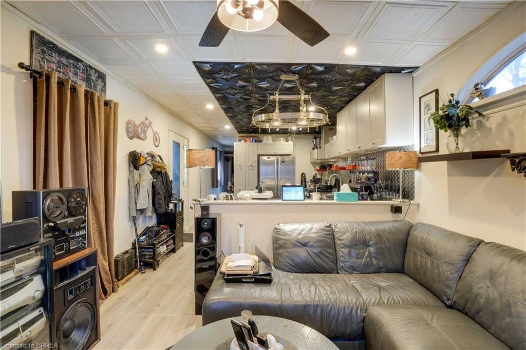 99 Fourth Concession RD, Brant, ON N0E 1A0