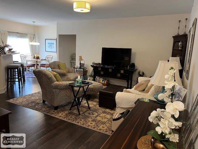 5656 Flagstaff Pines #402 DR, Shelby Twp, MI 48317