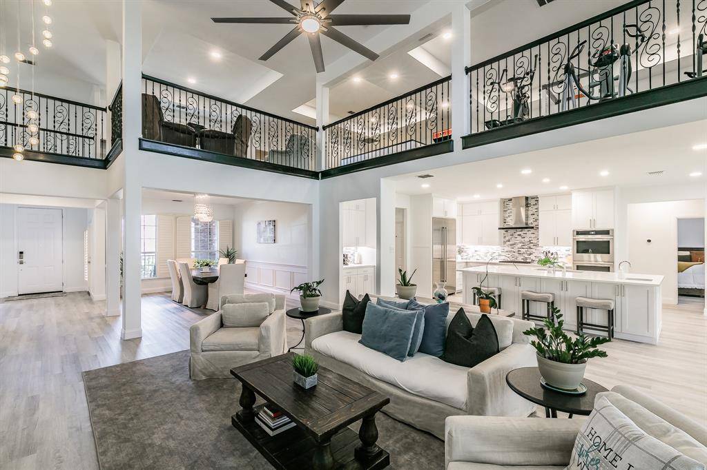 12548 Avondale Ridge Drive, Fort Worth, TX 76179