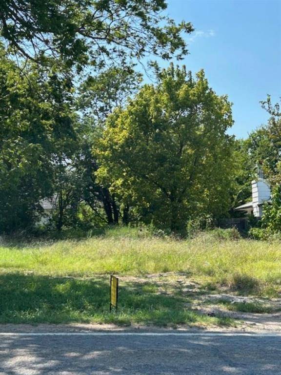 306 S Pecan Street, Bells, TX 75414