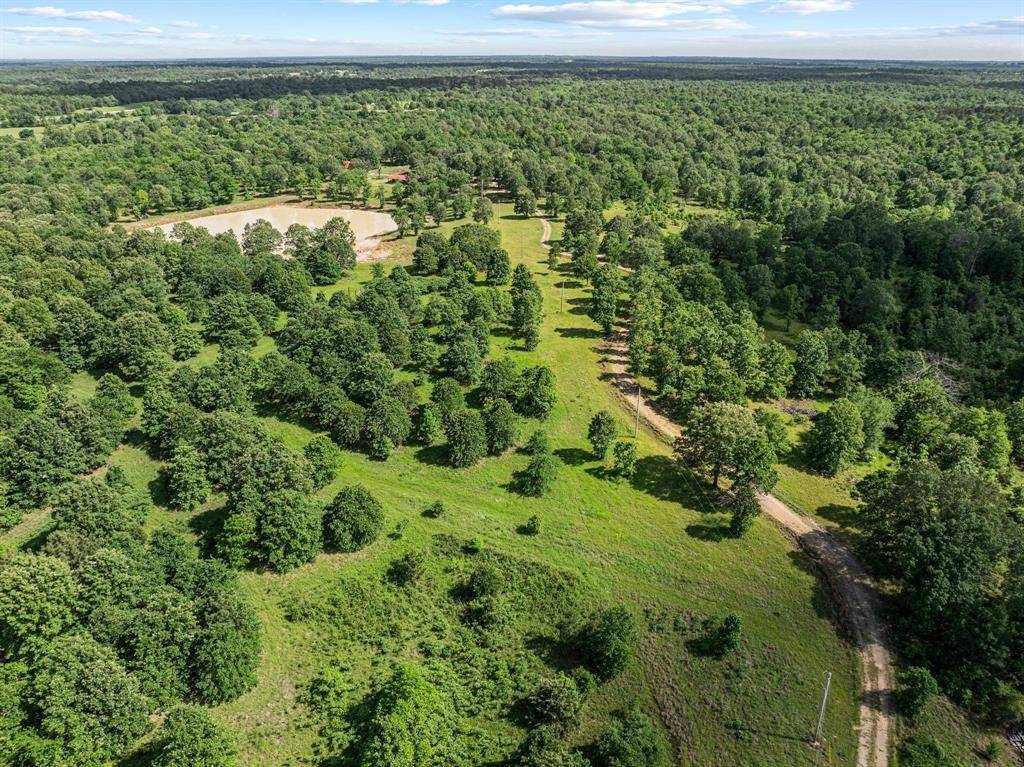 1942 E 1970 RD, Antlers, OK 74523