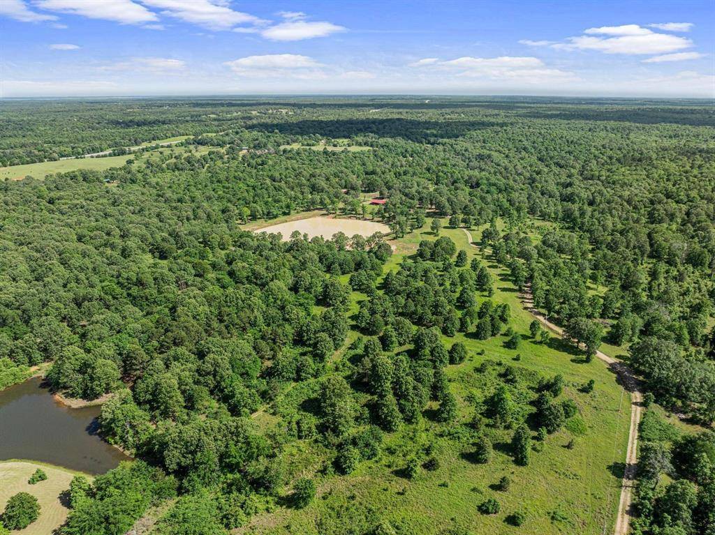 1942 E 1970 RD, Antlers, OK 74523