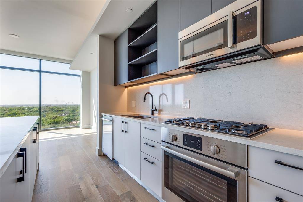 8119 Douglas Avenue #706, Dallas, TX 75225