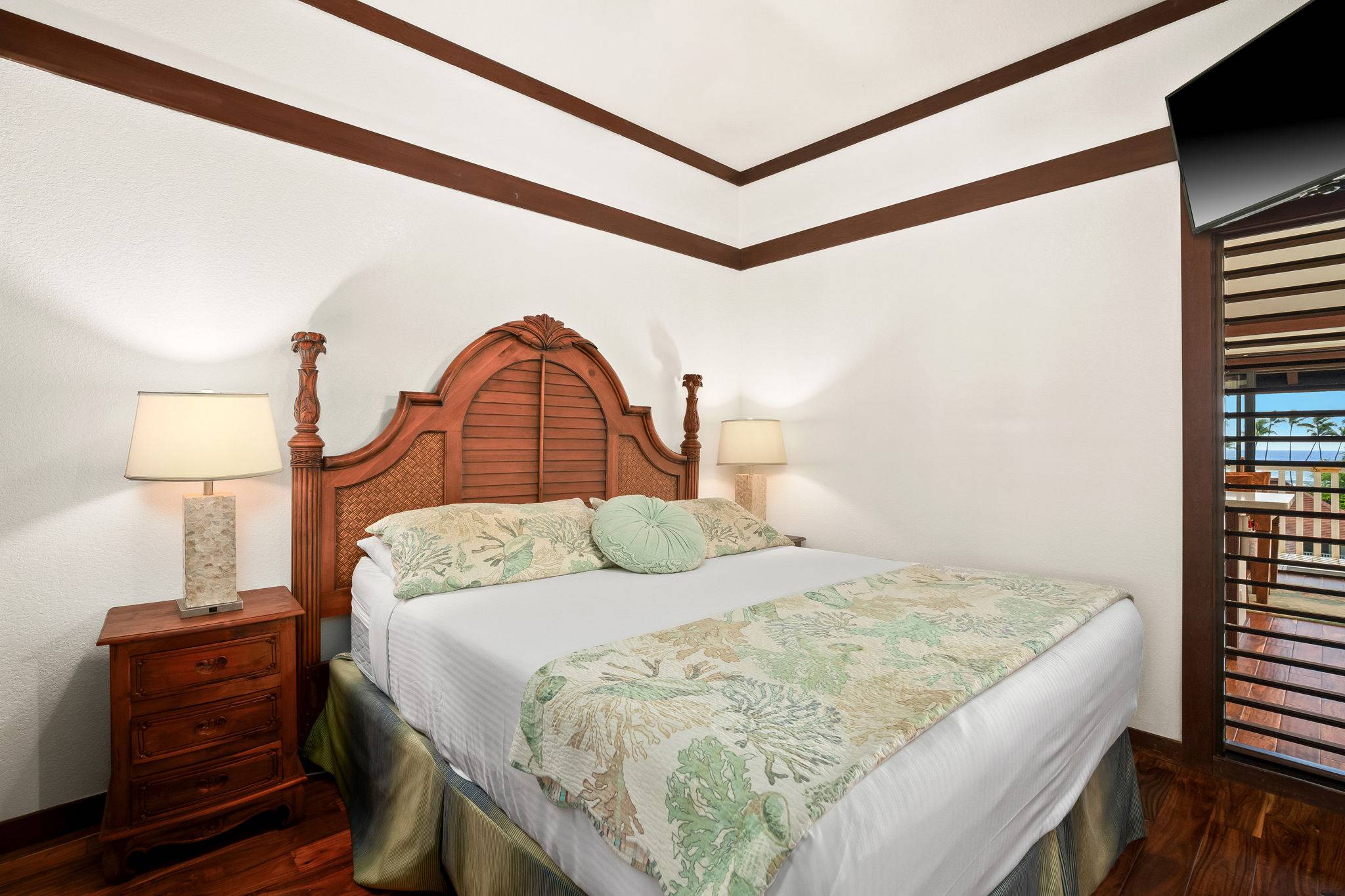 2253 POIPU RD #125, Koloa, HI 96756