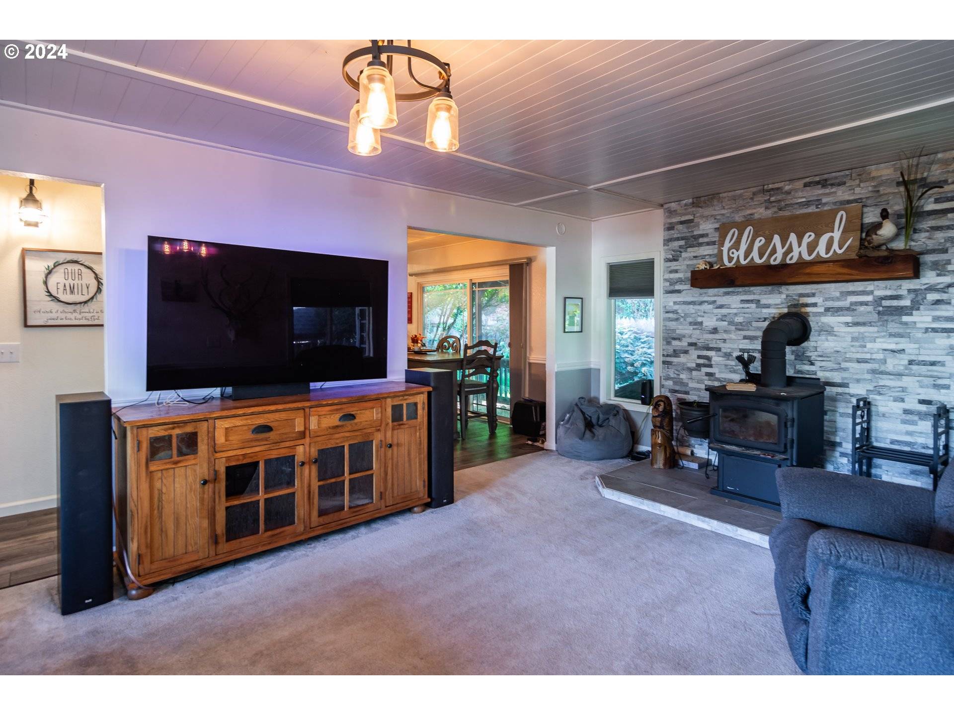 127 DEATON CT, Canyonville, OR 97417