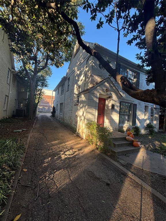 4128 Emerson Avenue, University Park, TX 75205