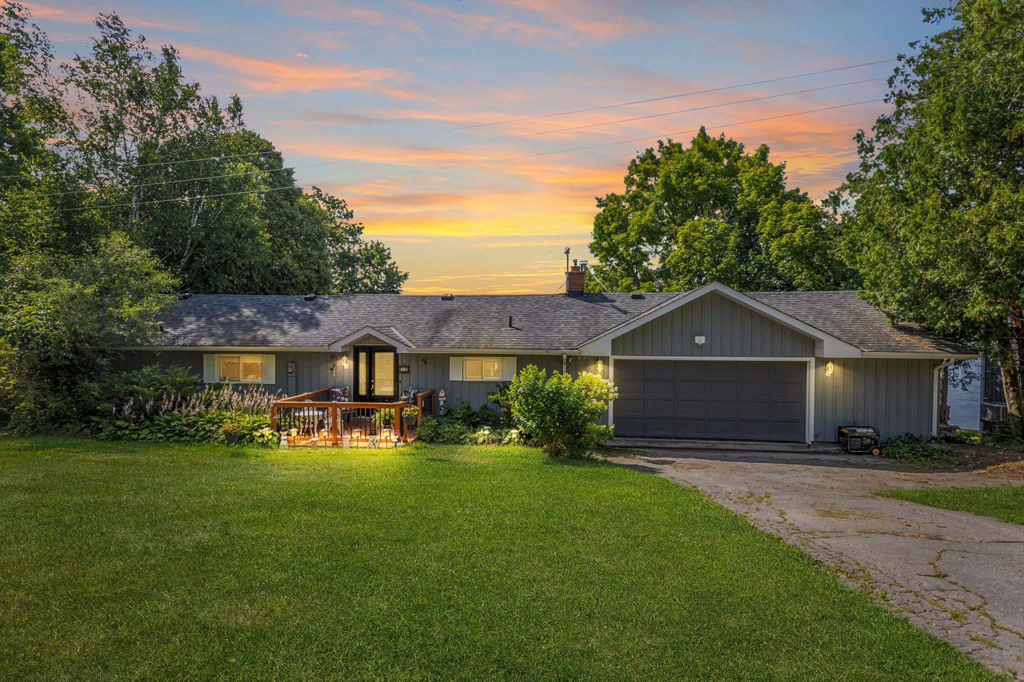 51 Darling DR, Selwyn, ON K0L 2W0