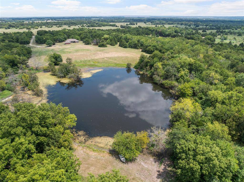 1579 County Road 3365, Ladonia, TX 75449