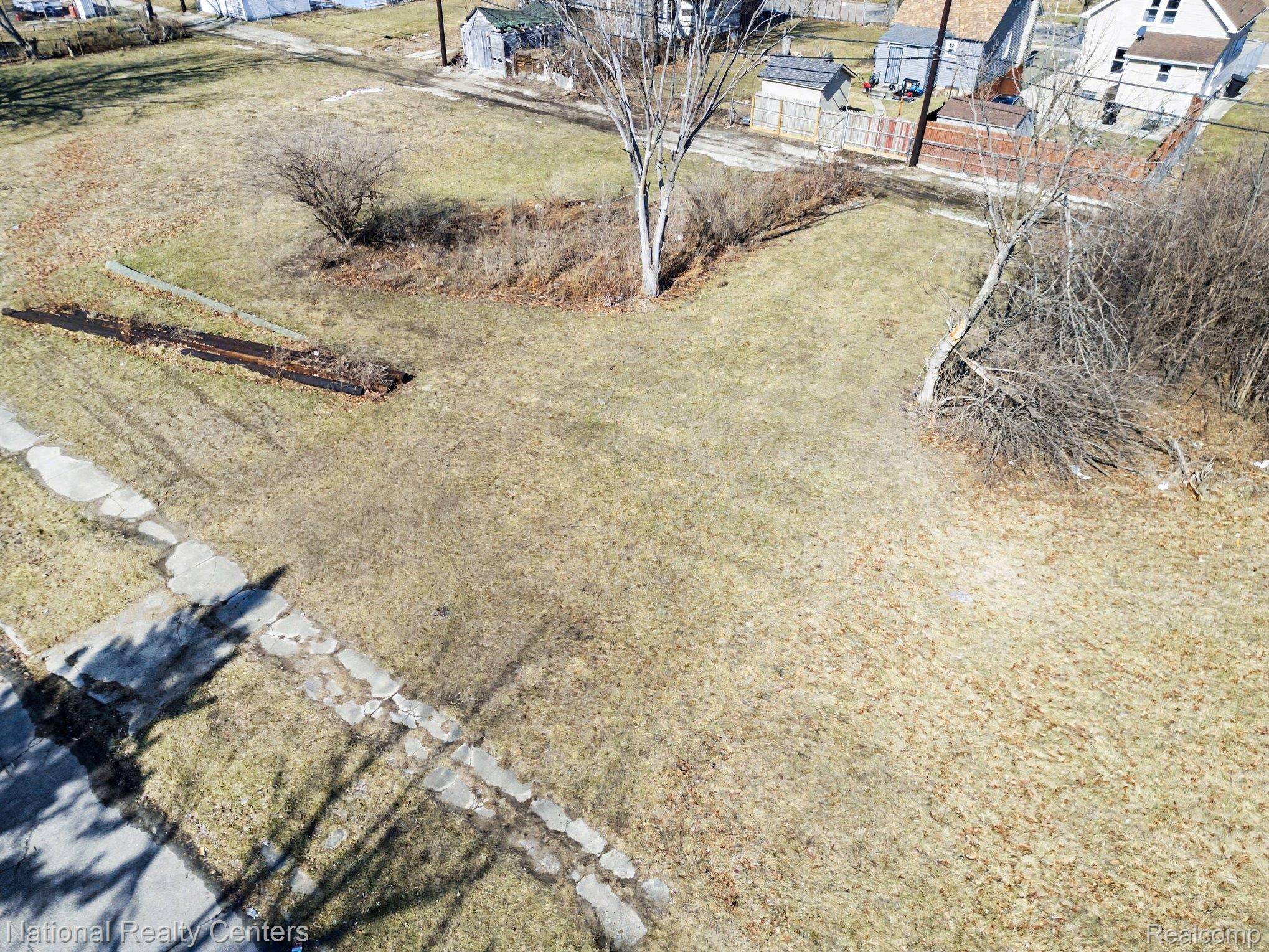 1044 Fernhill ST, Detroit, MI 48203