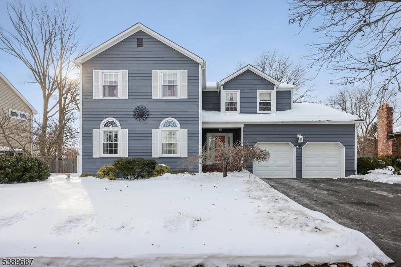 63 Beechwood Cir, Hillsborough Twp., NJ 08844