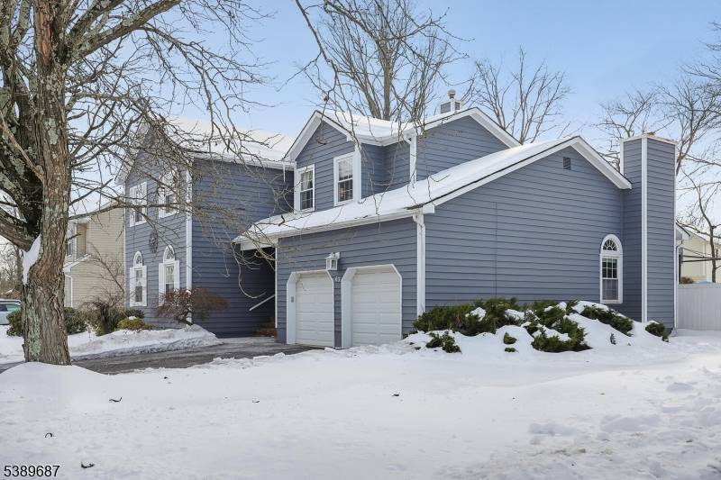 63 Beechwood Cir, Hillsborough Twp., NJ 08844