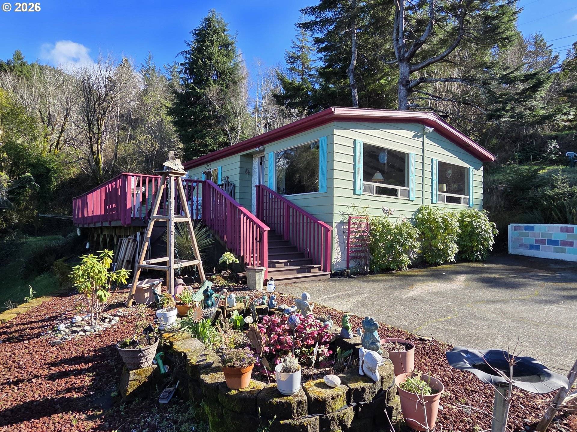 30235 EAGLEVIEW DR, Gold Beach, OR 97444