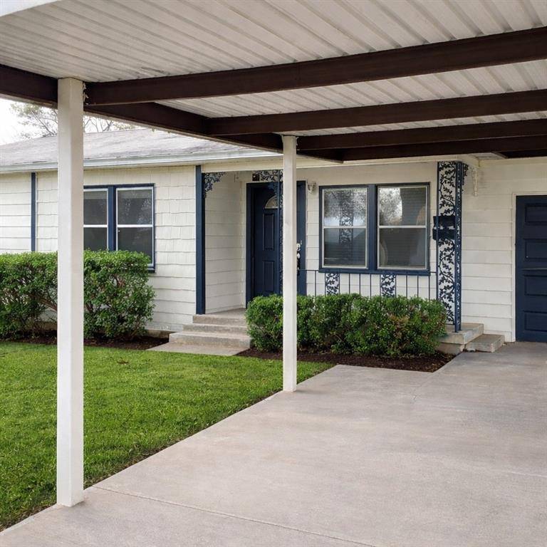 3241 Aurora Street, Haltom City, TX 76117