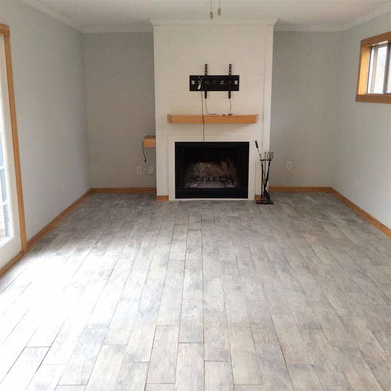 3241 Aurora Street, Haltom City, TX 76117