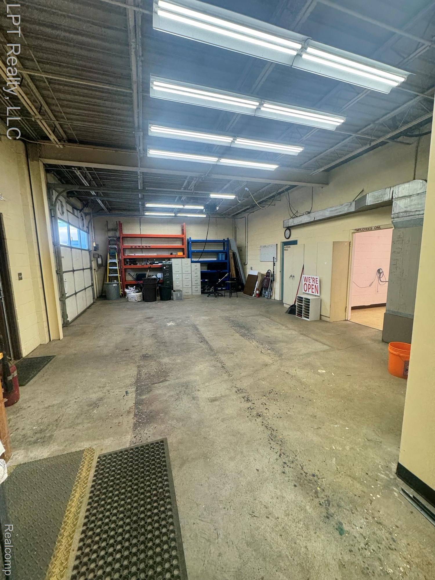 17140 Ecorse RD, Allen Park, MI 48101