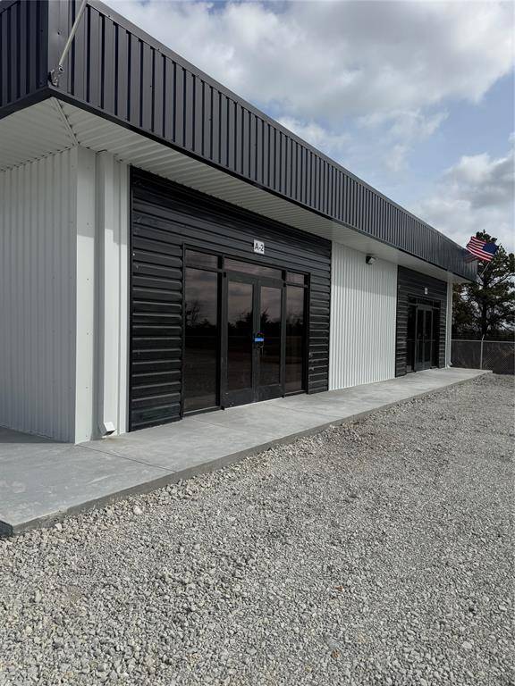 8648 US HWY 82 West, Brookston, TX 75421