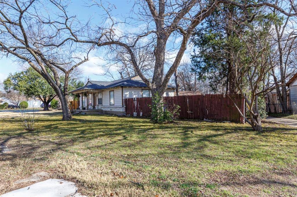 1522 Traymore Avenue, Dallas, TX 75217