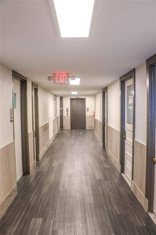 200 N Travis Street, Sherman, TX 75090