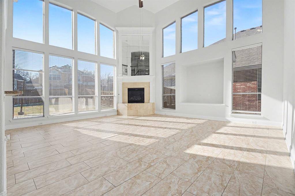 1930 Wind Lake Circle, Garland, TX 75040