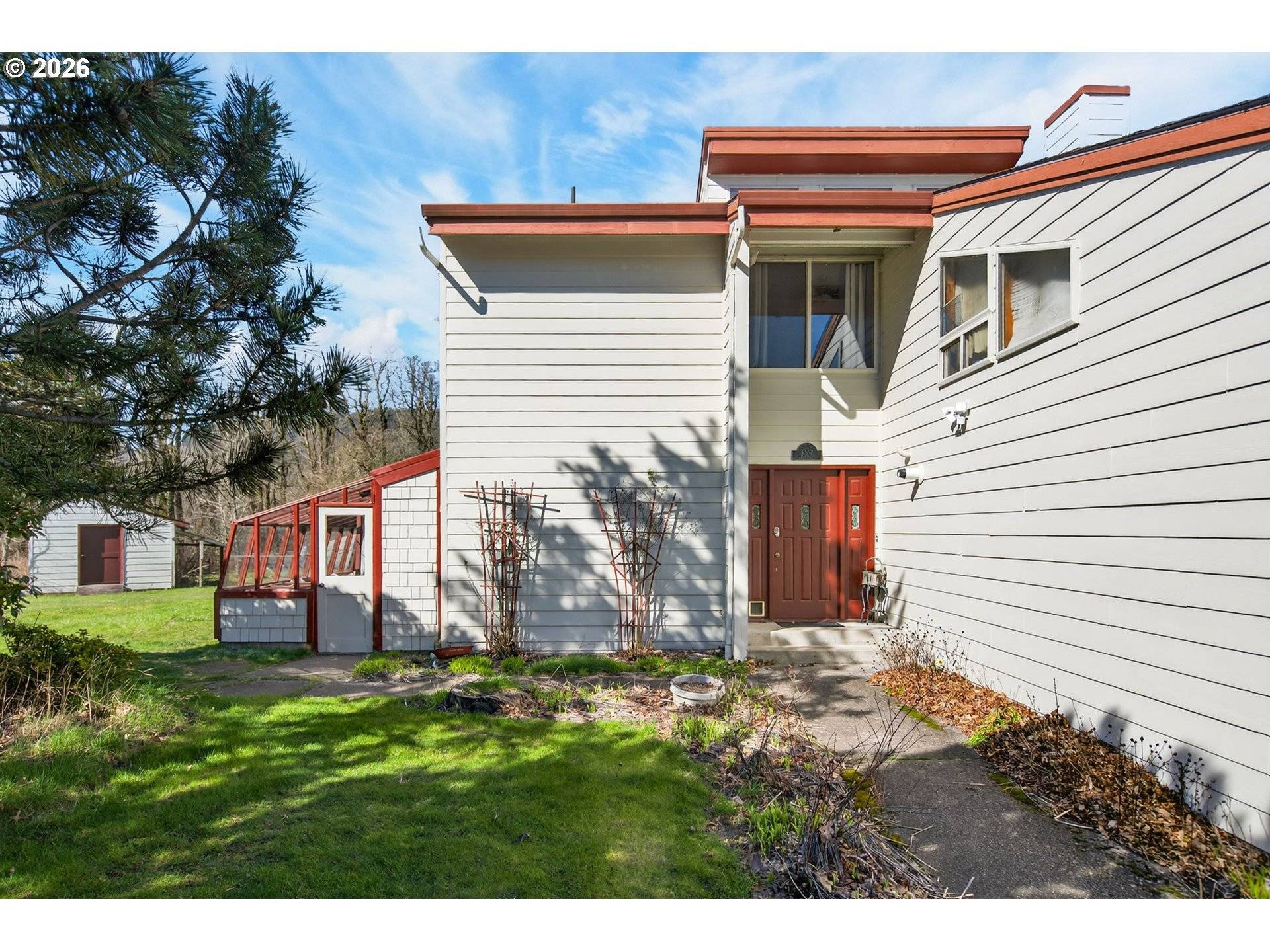 205 FARWEST ST, North Bonneville, WA 98639