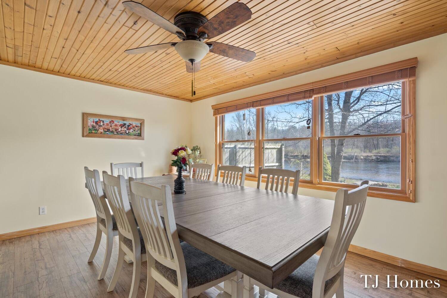 7628 Main ST, Brooks Twp, MI 49337