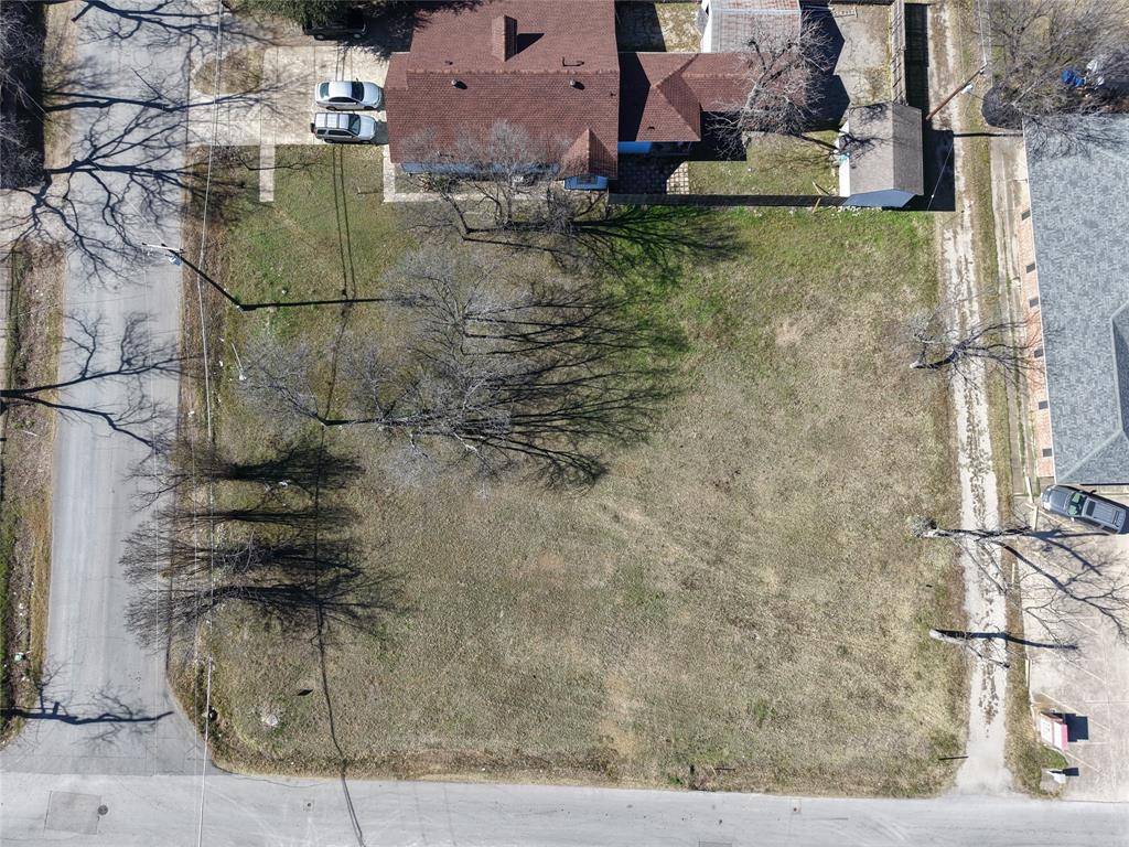 426 Dallas Street, Grand Prairie, TX 75051