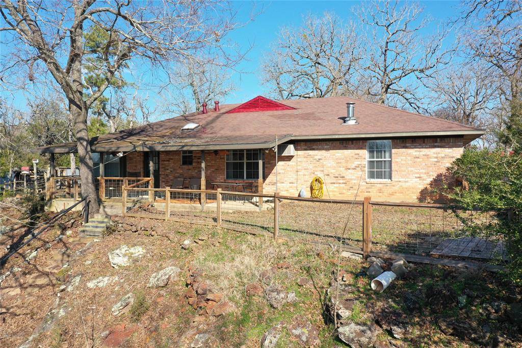 120 Private Road 365, Fairfield, TX 75840