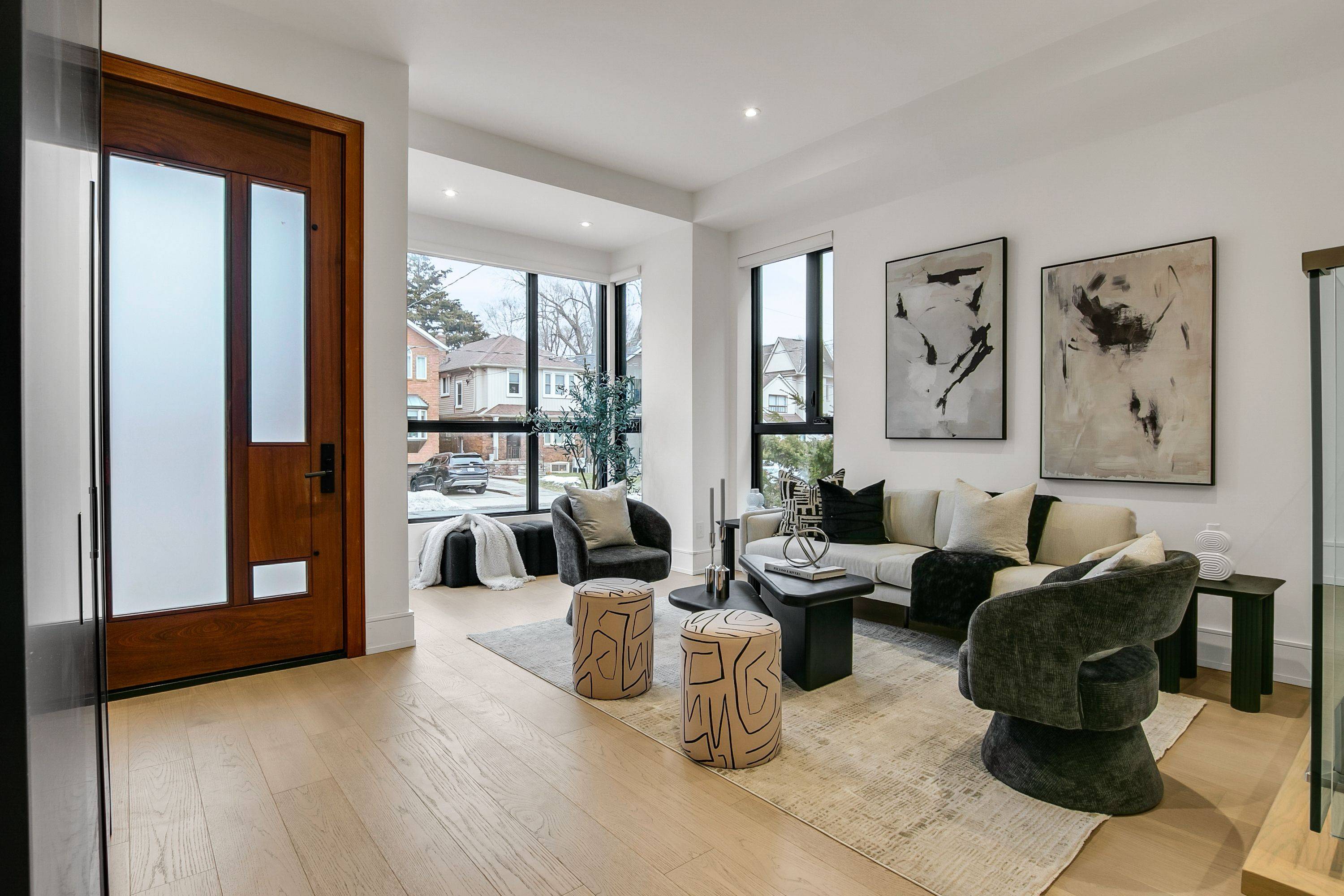 354 Cleveland ST, Toronto C10, ON M4S 2W9