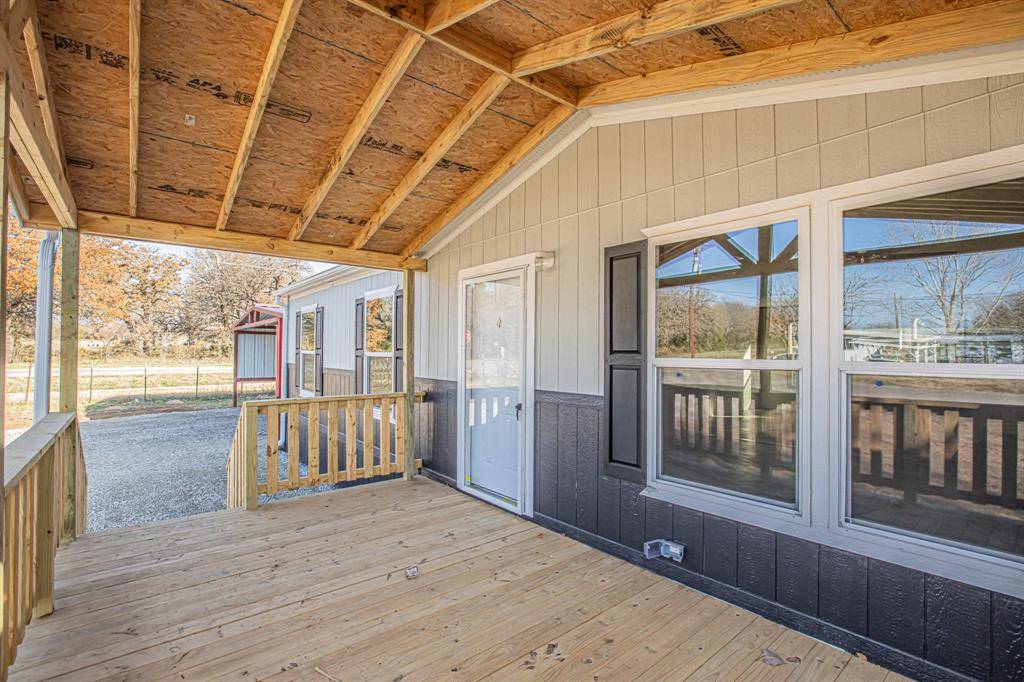 101 Kelly Court, Azle, TX 76020