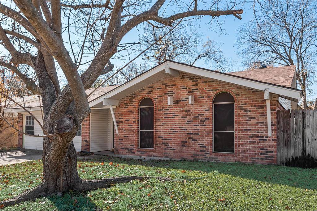 419 Woodcrest Way, Forney, TX 75126