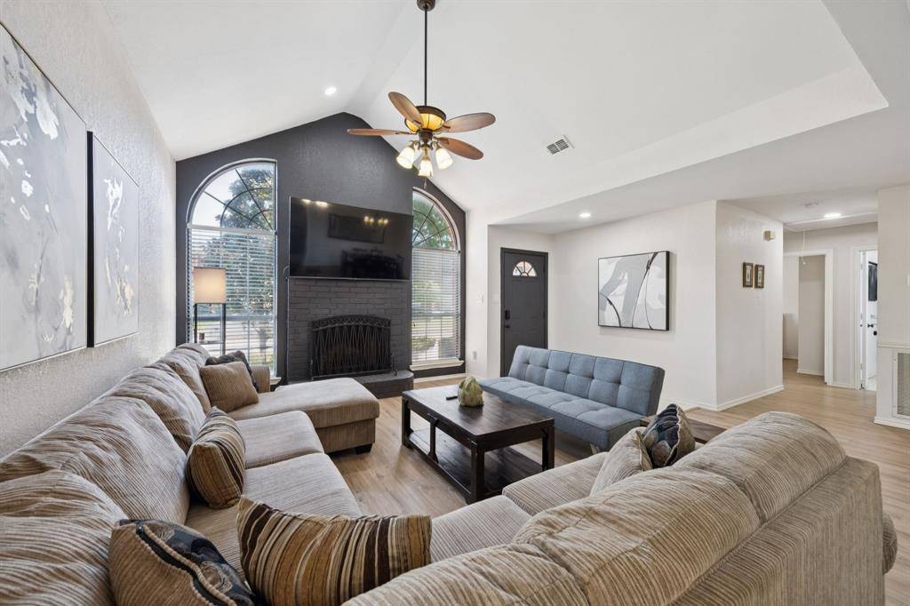 1823 Dew Valley Drive, Carrollton, TX 75010