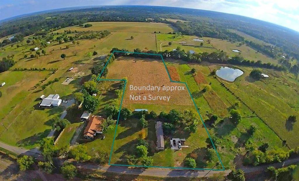 269 County Road 1008, Wolfe City, TX 75496