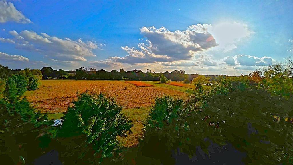 269 County Road 1008, Wolfe City, TX 75496