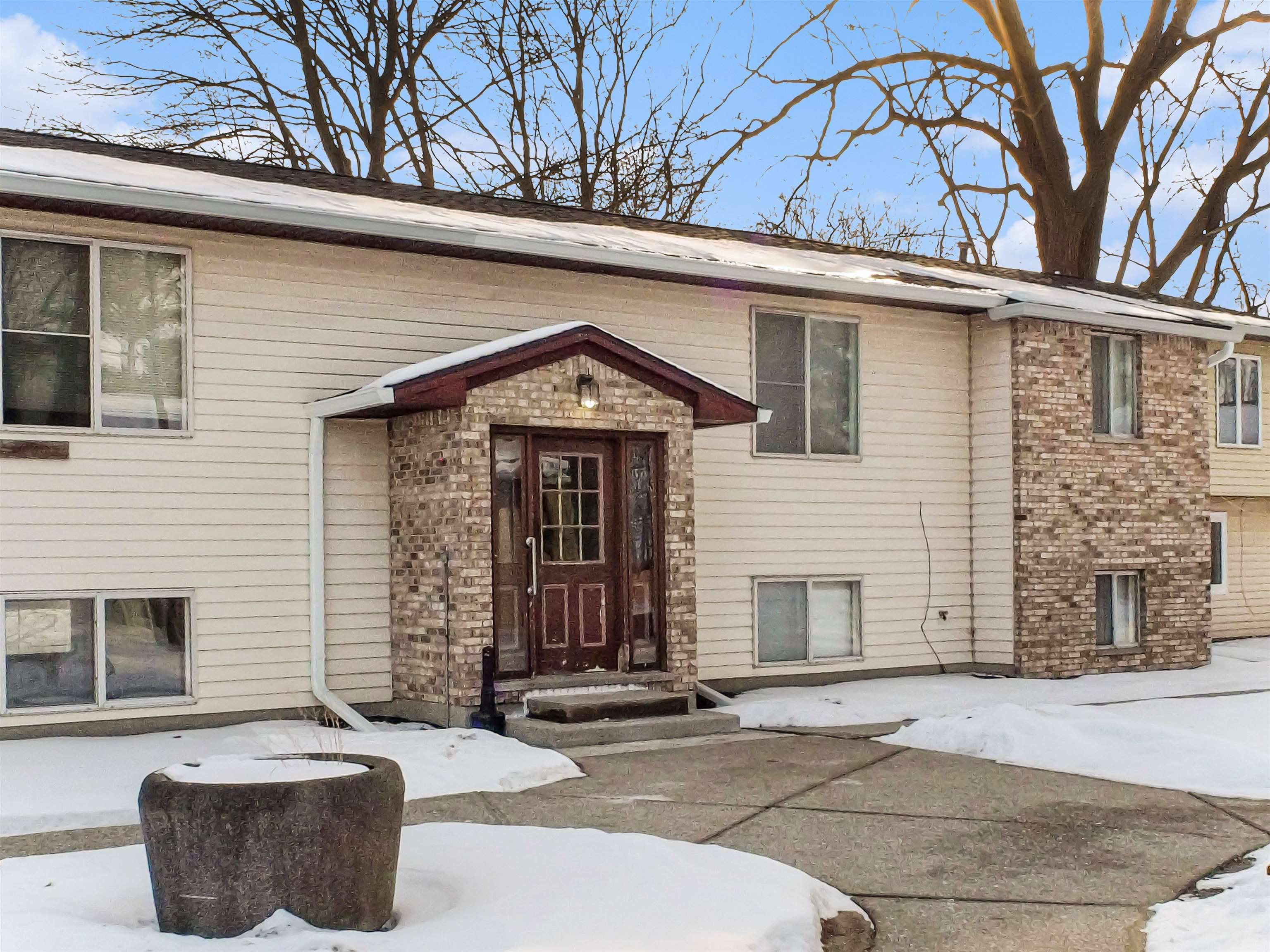 3377 W Vienna  Apt. A RD, Vienna Twp, MI 48420