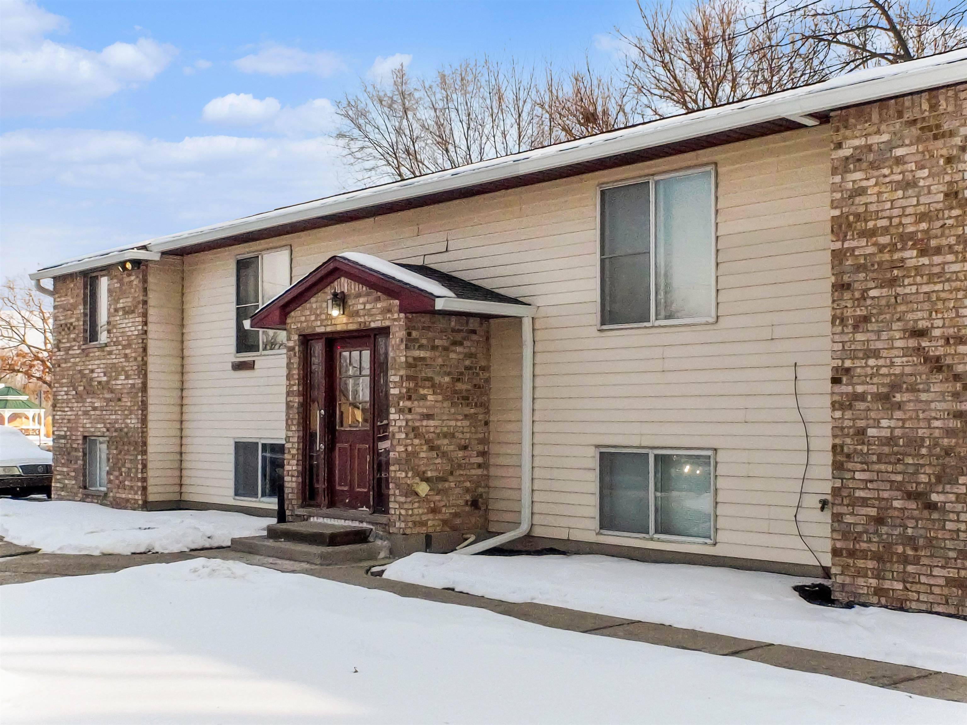 3377 W Vienna  Apt. A RD, Vienna Twp, MI 48420