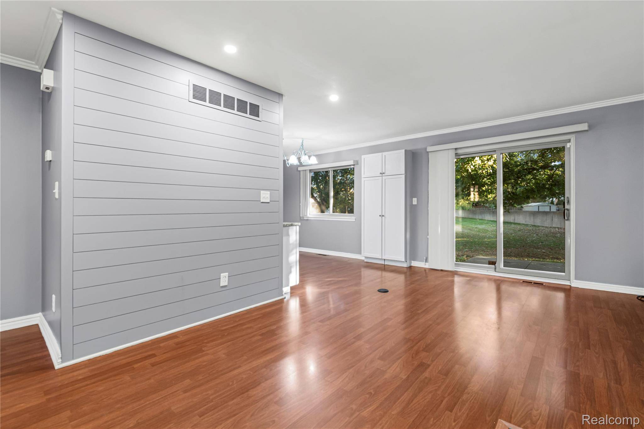 3711 Old Creek RD, Troy, MI 48084