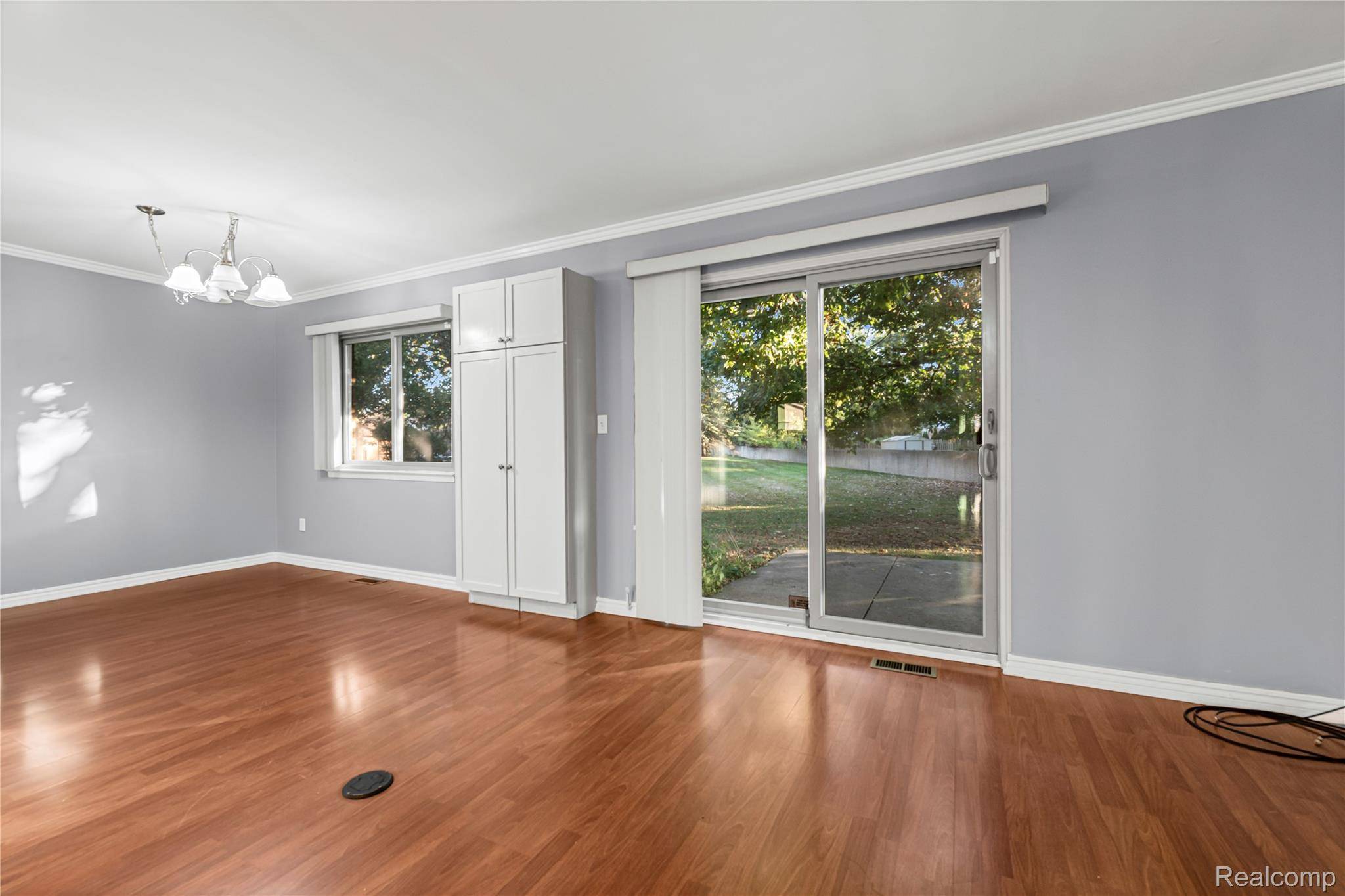 3711 Old Creek RD, Troy, MI 48084