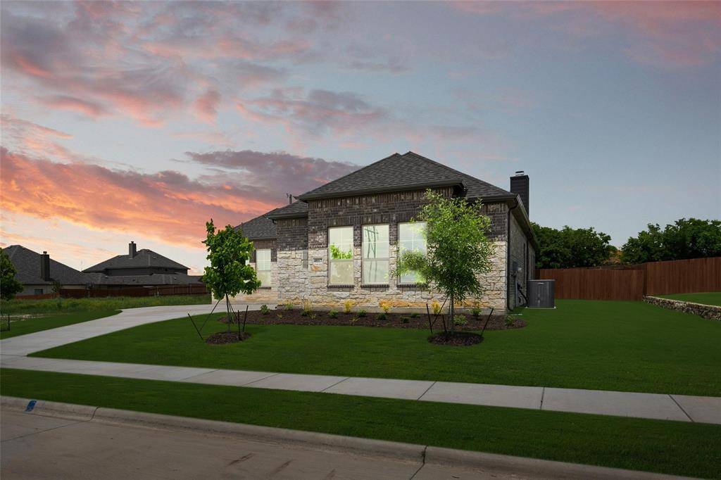 4017 Alpine Street, Midlothian, TX 76065